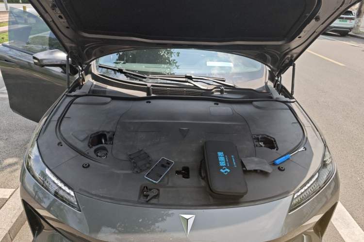 Used Deepal SL03 2022 1.5L 1200 Extended-Range Version Engine Bay