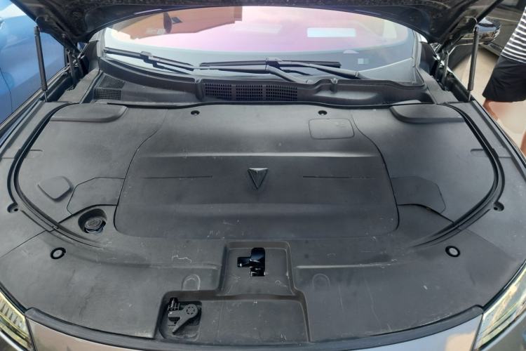 Used Deepal SL03 2022 1.5L 1200 Extended-Range Version Engine Bay