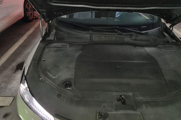 Used Deepal SL03 2022 1.5L 1200 Extended-Range Version Engine Bay Right