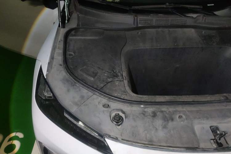 Used Deepal SL03 2022 515 Pure Electric Version Engine Bay Right