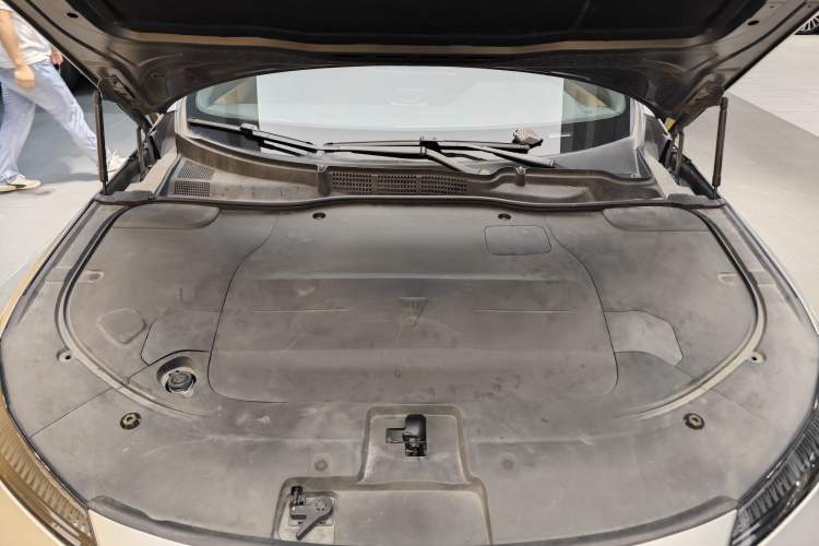 Used Deepal SL03 2022 1.5L 1200 Extended-Range Version Engine Bay