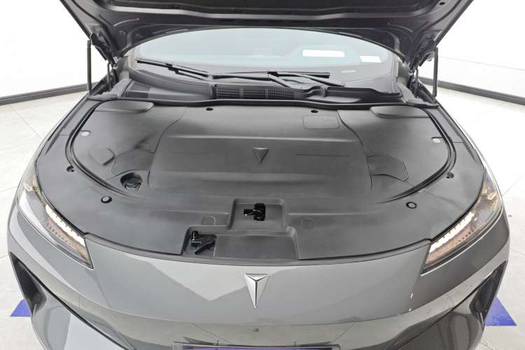 Used Deepal SL03 2022 1.5L 1200 Extended-Range Version Engine Bay
