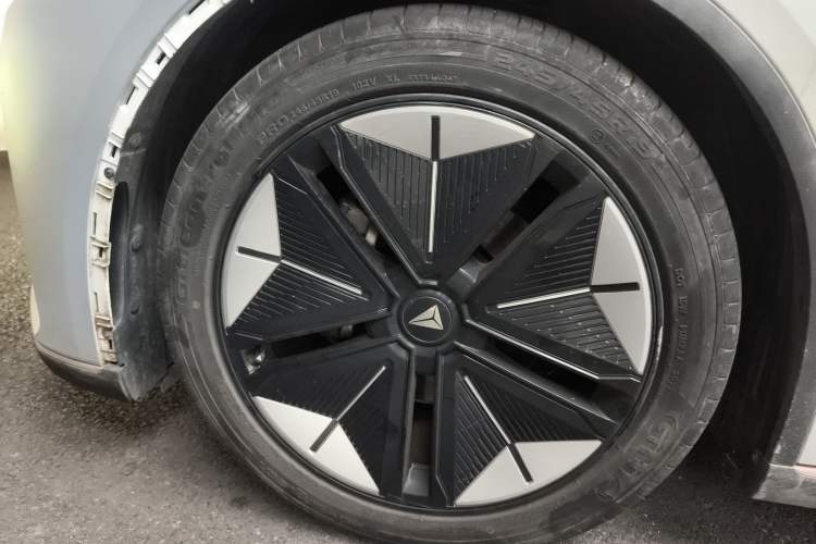 Used Deepal SL03 2022 1.5L 1200 Extended-Range Version Exterior 7
