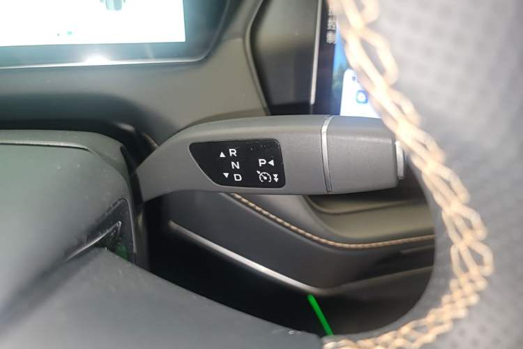 Used Deepal SL03 2022 1.5L 1200 Extended-Range Version Gear Lever