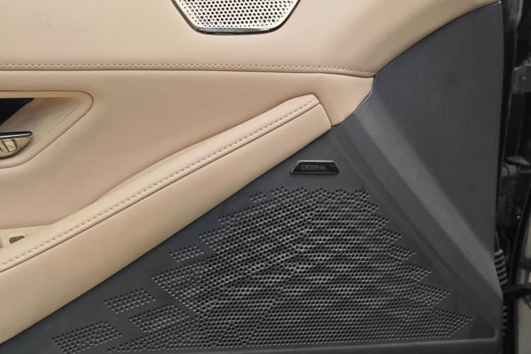 Used Deepal SL03 2022 1.5L 1200 Extended-Range Version Interior 10