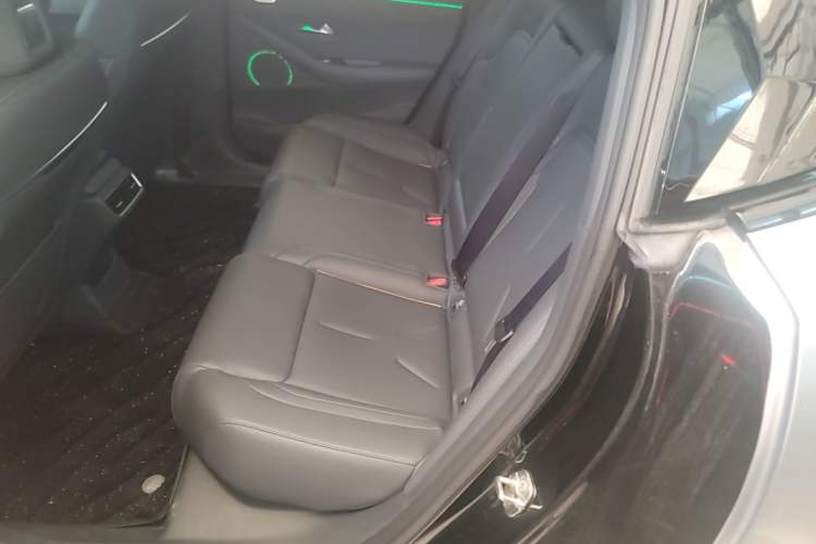 Used Deepal SL03 2022 1.5L 1200 Extended-Range Version Left Rear Seat