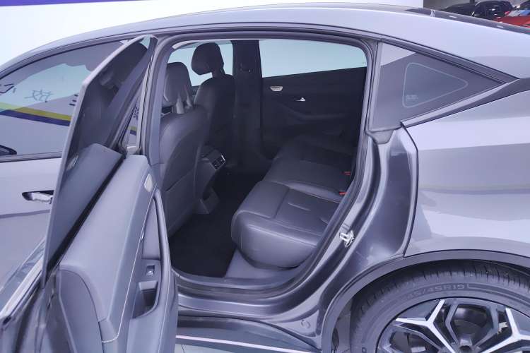 Used Deepal SL03 2022 1.5L 1200 Extended-Range Version Left Rear Seat