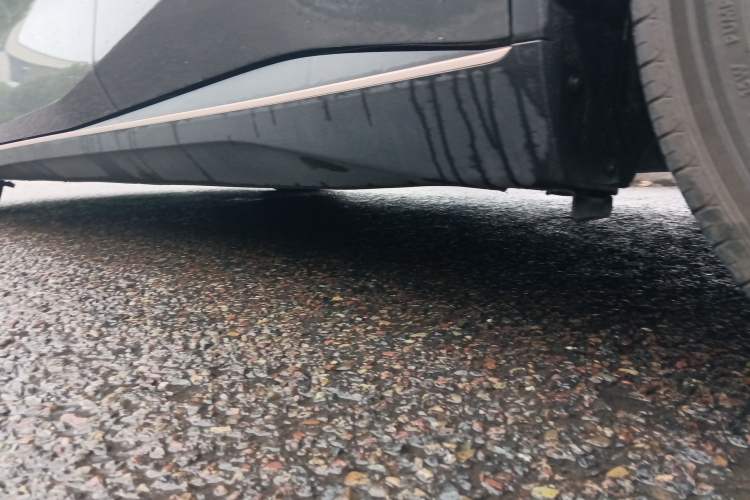 Used Deepal SL03 2022 1.5L 1200 Extended-Range Version Left Side Sill