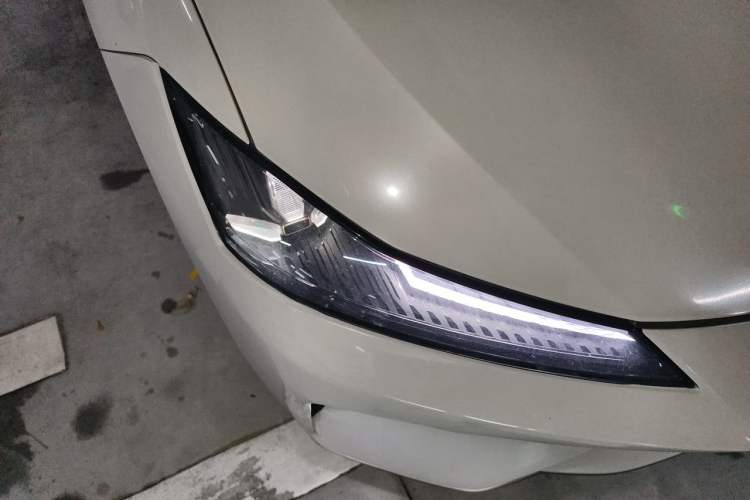 Used Deepal SL03 2022 1.5L 1200 Extended-Range Version Right Front Headlight