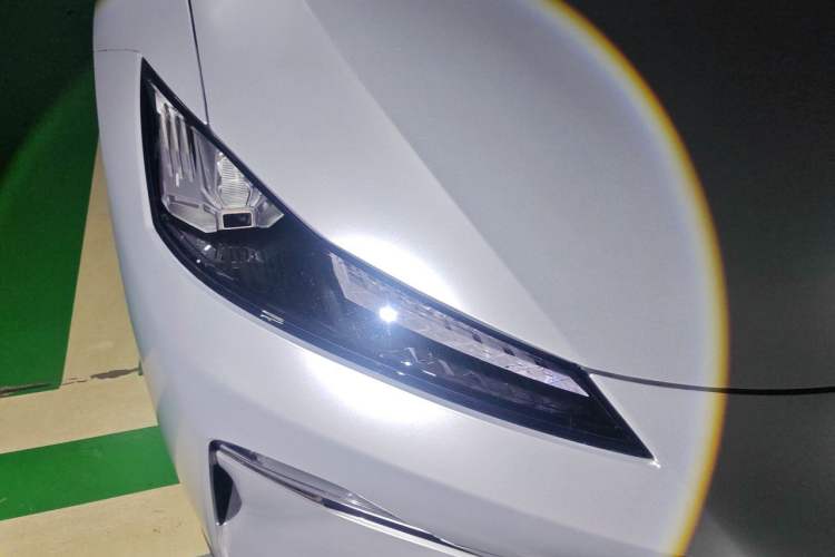 Used Deepal SL03 2022 1.5L 1200 Extended-Range Version Right Front Headlight