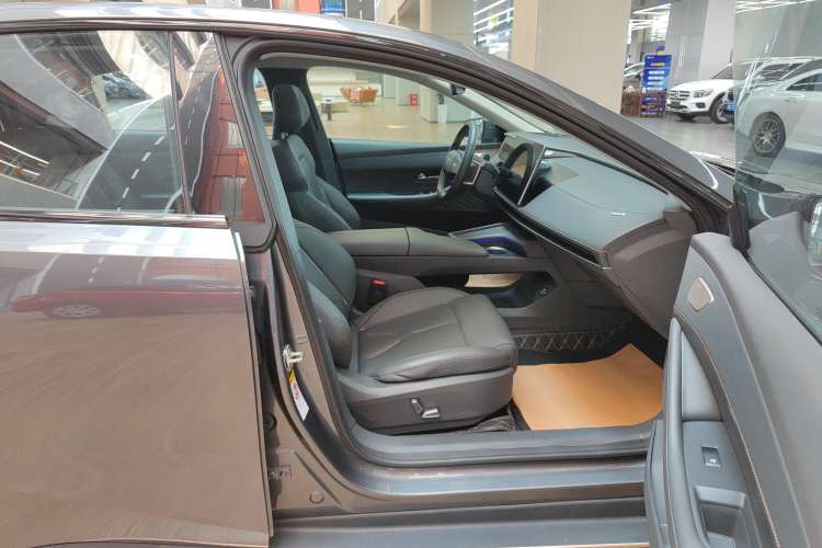 Used Deepal SL03 2022 515 Pure Electric Version Right Front Seat