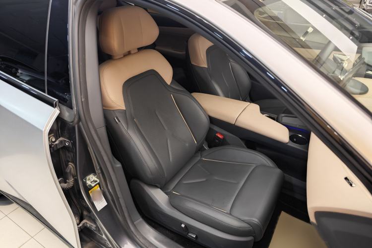 Used Deepal SL03 2022 1.5L 1200 Extended-Range Version Right Front Seat