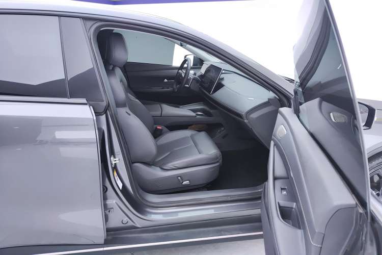 Used Deepal SL03 2022 1.5L 1200 Extended-Range Version Right Front Seat