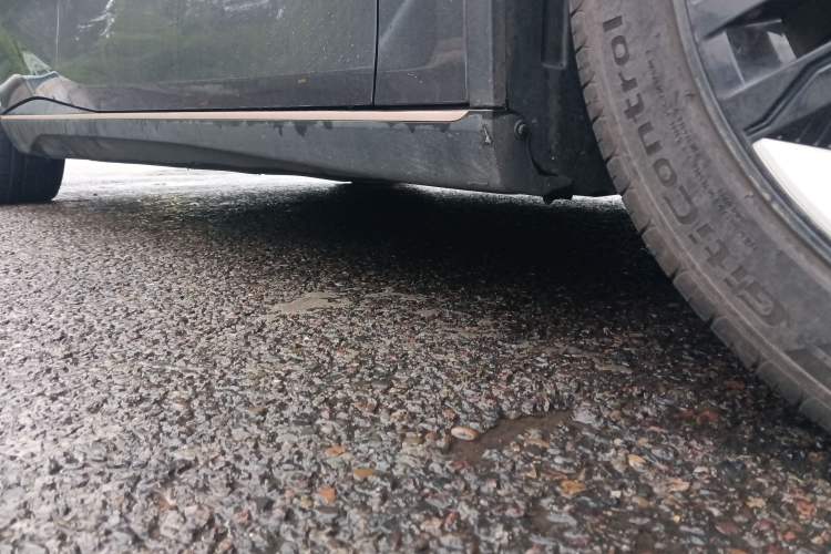 Used Deepal SL03 2022 1.5L 1200 Extended-Range Version Right Side Sill