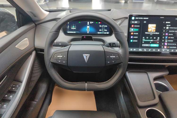 Used Deepal SL03 2022 515 Pure Electric Version Steering Wheel