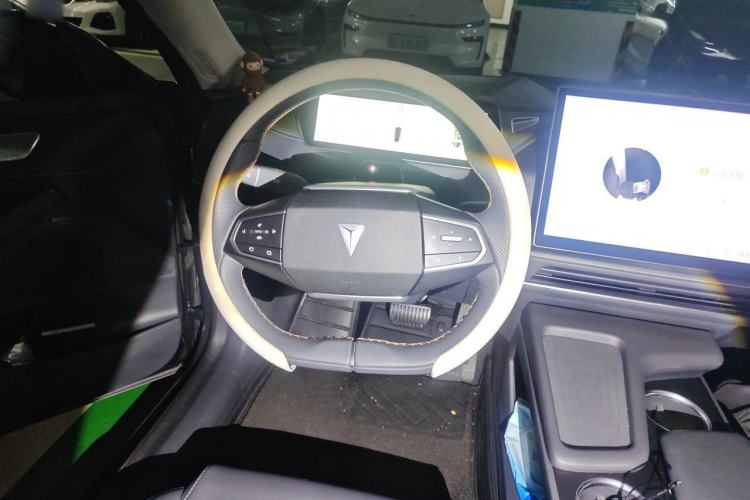 Used Deepal SL03 2022 1.5L 1200 Extended-Range Version Steering Wheel
