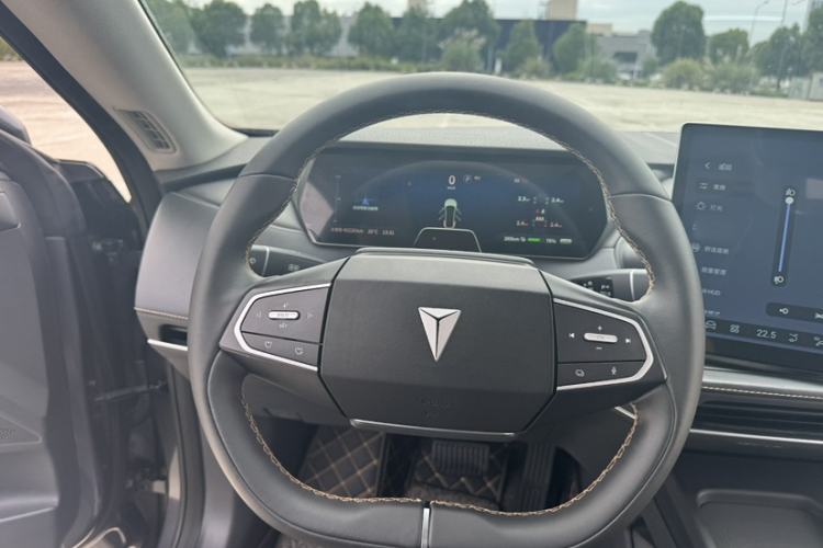 Used Deepal SL03 2022 515 Pure Electric Version Steering Wheel