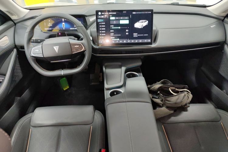 Used Deepal SL03 2022 1.5L 1200 Extended-Range Version Center Console