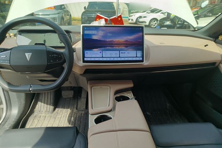 Used Deepal SL03 2022 1.5L 1200 Extended-Range Version Center Console