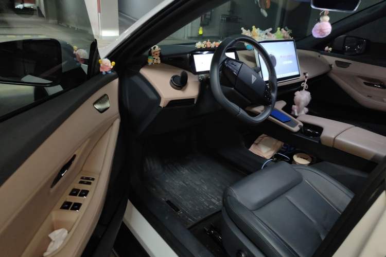 Used Deepal SL03 2022 1.5L 1200 Extended-Range Version Driver Seat