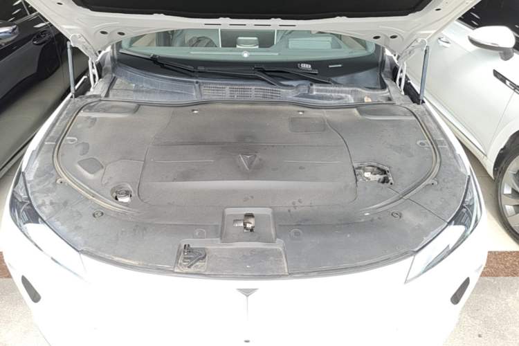 Used Deepal SL03 2022 1.5L 1200 Extended-Range Version Engine Bay