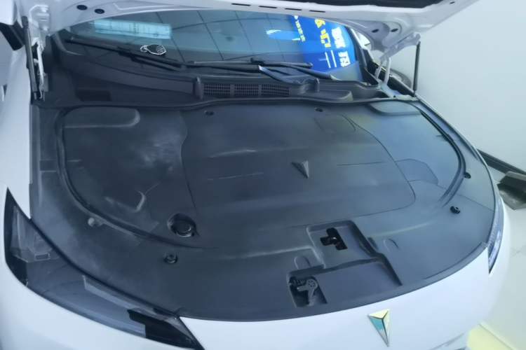 Used Deepal SL03 2022 1.5L 1200 Extended-Range Version Engine Bay