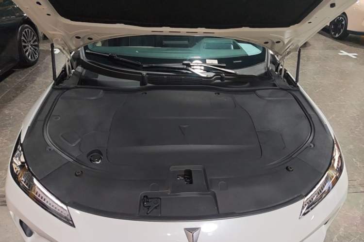 Used Deepal SL03 2022 1.5L 1200 Extended-Range Version Engine Bay