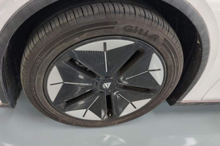 Used Deepal SL03 2022 1.5L 1200 Extended-Range Version Exterior 2