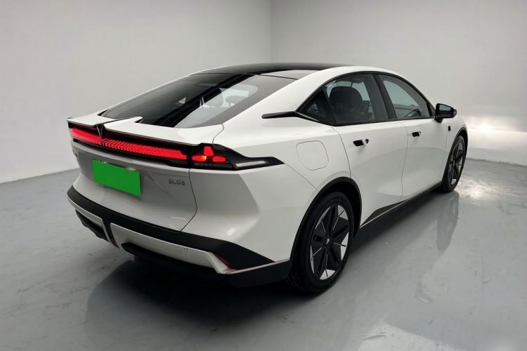 Used Deepal SL03 2022 1.5L 1200 Extended-Range Version Exterior 8