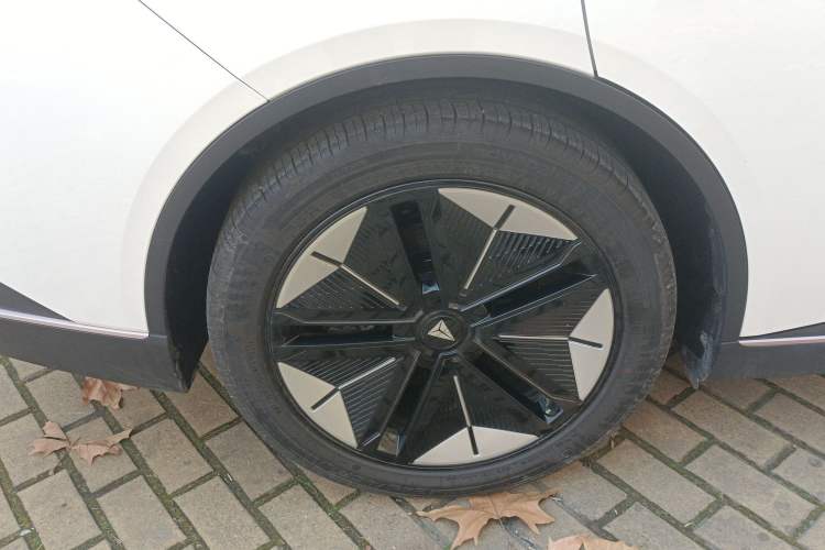 Used Deepal SL03 2022 1.5L 1200 Extended-Range Version Exterior 8