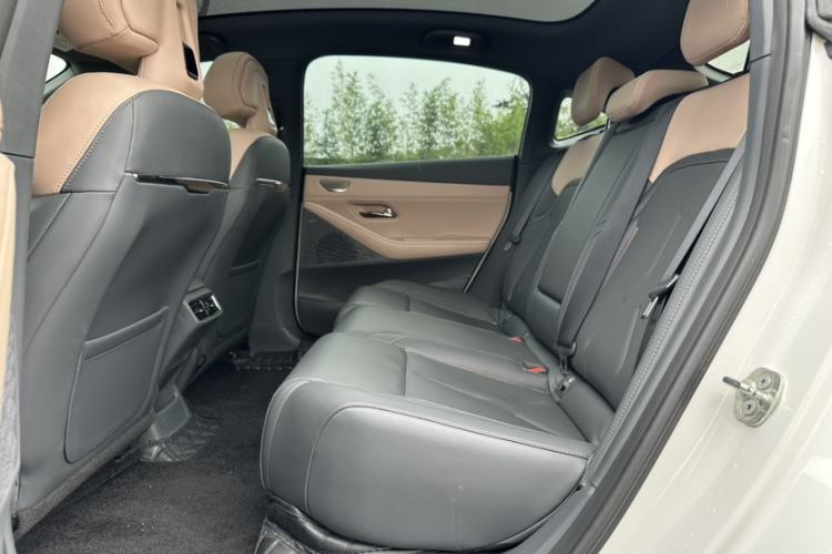 Used Deepal SL03 2022 1.5L 1200 Extended-Range Version Interior 2