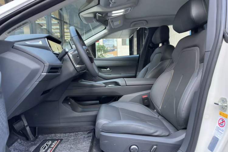 Used Deepal SL03 2022 1.5L 1200 Extended-Range Version Interior 5