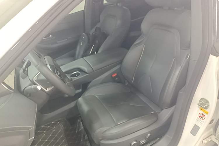 Used Deepal SL03 2022 1.5L 1200 Extended-Range Version Left Front Seat