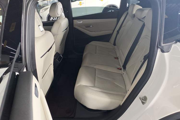 Used Deepal SL03 2022 1.5L 1200 Extended-Range Version Left Rear Seat