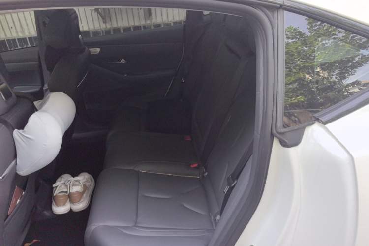 Used Deepal SL03 2022 1.5L 1200 Extended-Range Version Left Rear Seat