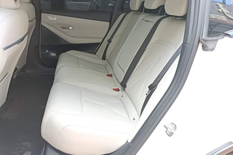 Used Deepal SL03 2022 1.5L 1200 Extended-Range Version Left Rear Seat