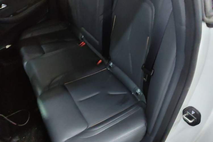 Used Deepal SL03 2022 1.5L 1200 Extended-Range Version Left Rear Seat