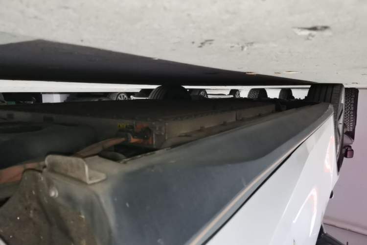 Used Deepal SL03 2022 1.5L 1200 Extended-Range Version Left Side Sill