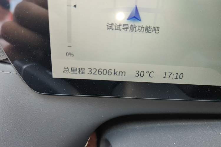 Used Deepal SL03 2022 1.5L 1200 Extended-Range Version Odometer Close Up