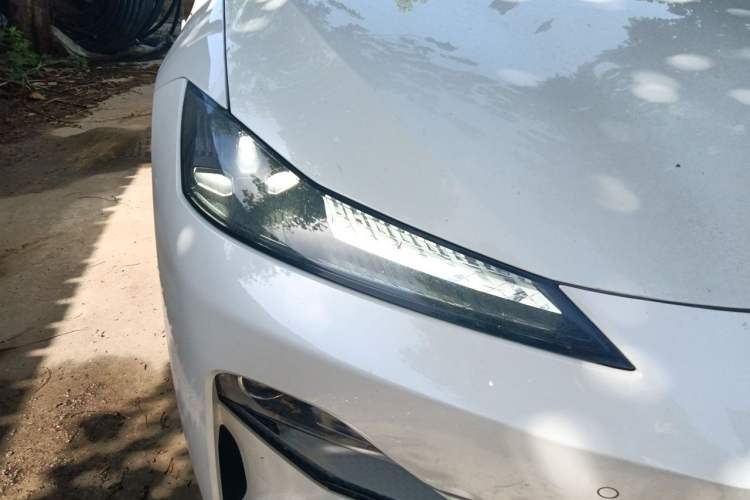 Used Deepal SL03 2022 515 Pure Electric Version Right Front Headlight