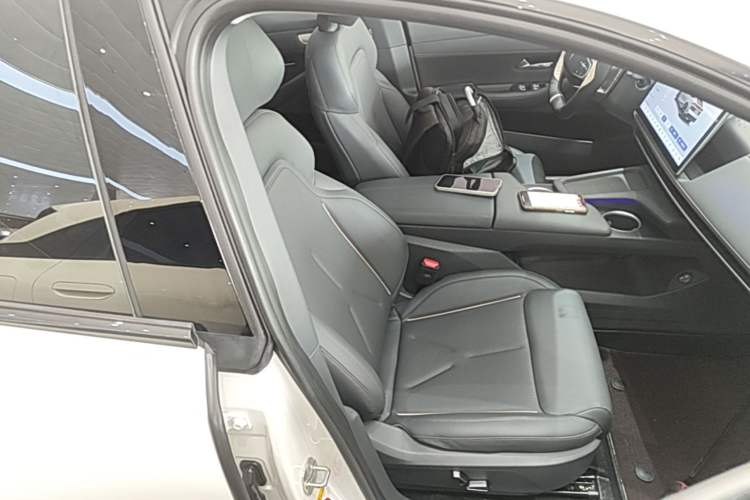 Used Deepal SL03 2022 515 Pure Electric Version Right Front Seat