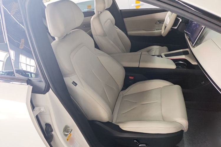 Used Deepal SL03 2022 1.5L 1200 Extended-Range Version Right Front Seat
