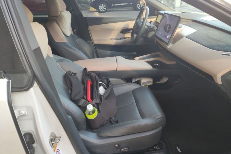 Used Deepal SL03 2022 1.5L 1200 Extended-Range Version Right Front Seat