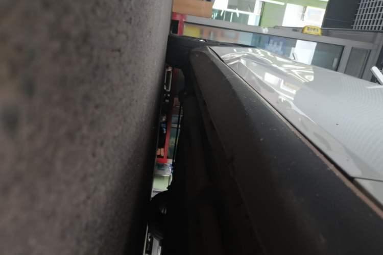 Used Deepal SL03 2022 1.5L 1200 Extended-Range Version Right Side Sill