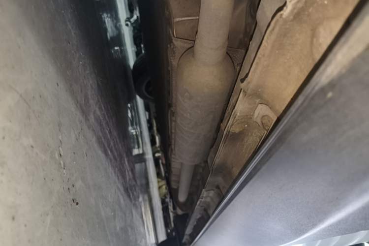 Used Deepal SL03 2022 1.5L 1200 Extended-Range Version Right Side Sill