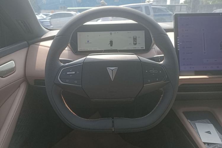Used Deepal SL03 2022 515 Pure Electric Version Steering Wheel