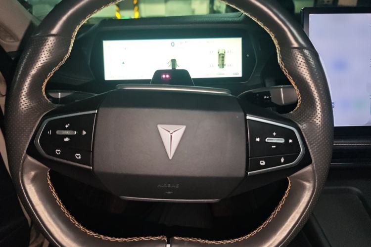 Used Deepal SL03 2022 515 Pure Electric Version Steering Wheel