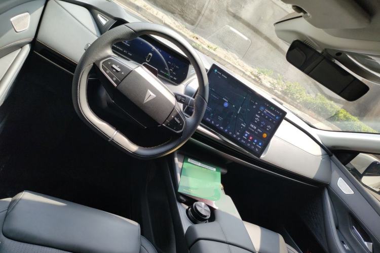 Used Deepal SL03 2022 515 Pure Electric Version Steering Wheel