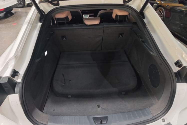 Used Deepal SL03 2022 1.5L 1200 Extended-Range Version Trunk