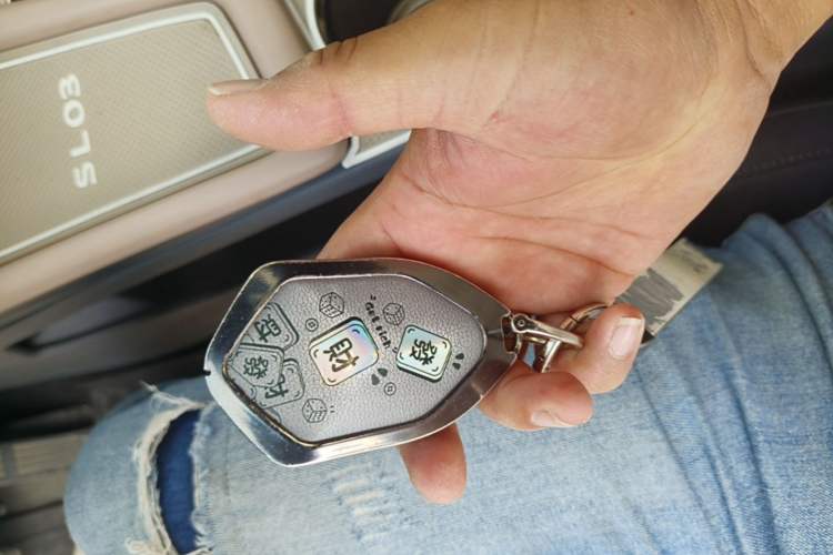 Used Deepal SL03 2022 1.5L 1200 Extended-Range Version Vehicle Key